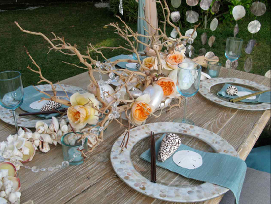 beach-wedding-table-setting